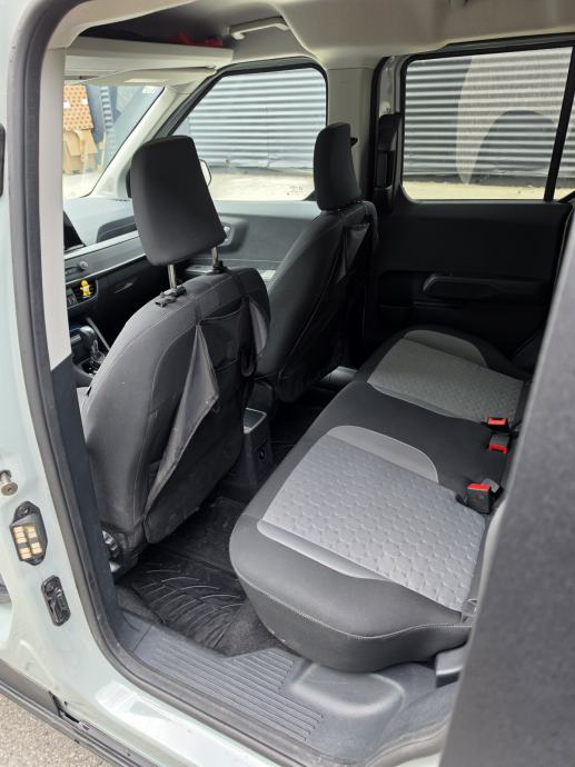 Ford Tourneo Courier 1,0 EcoBoost automatik, fotografija 3