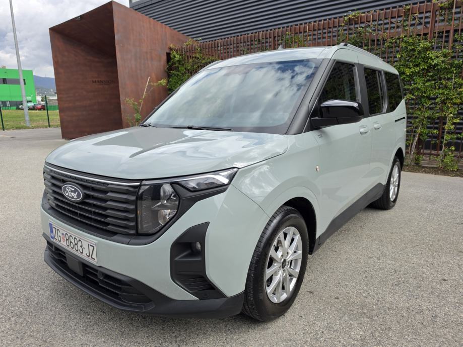 Ford Tourneo Courier 1,0 EcoBoost automatik, fotografija 10