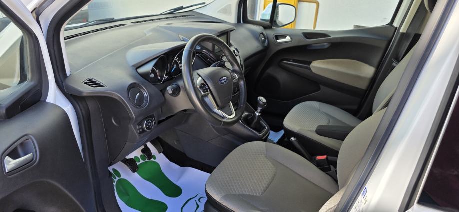 Ford Tourneo Courier 1,5 TDCi,prvi vl,nema pristojbe,garancija,leasing, fotografija 7