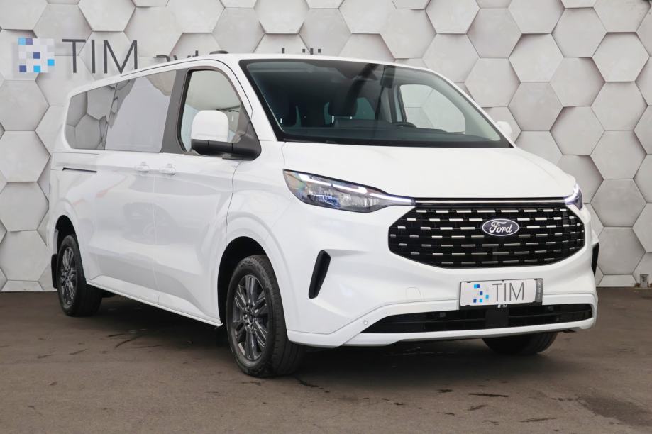 Ford Tourneo Custom L2 2.0TDCi Titanium 150KM VIRTUAL NAVI, fotografija 2