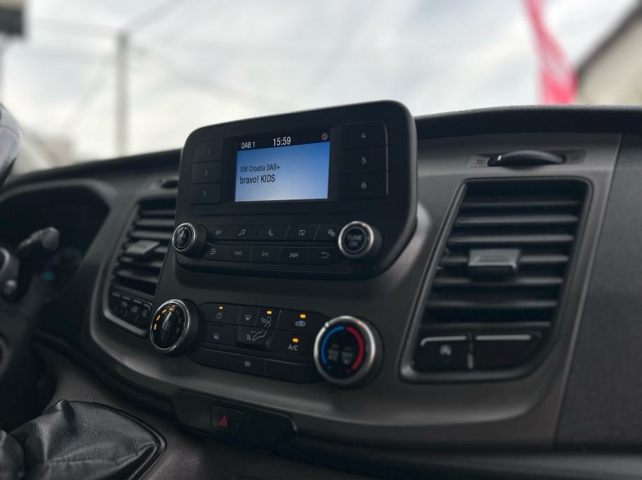 Ford Transit 2,0 TDCi 96KW.2019G.NOVI MODEL TOP STANJE BOGATA OPREMA, fotografija 16