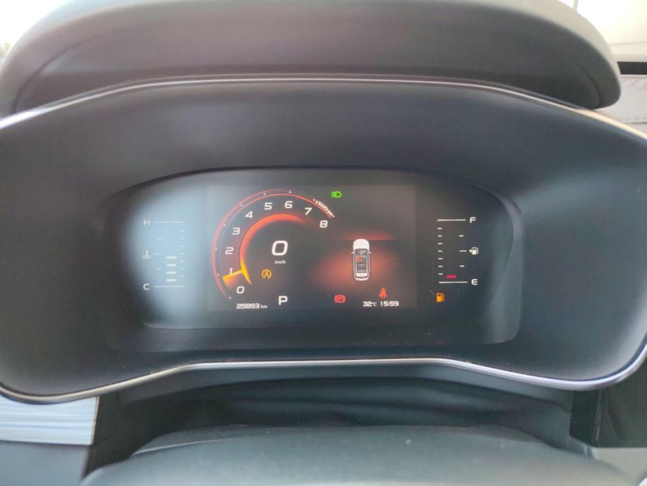 Geely Atlas Pro 1.5 benzin 4x4 tvorničko jamstvo do 15.02.2028, dupl, fotografija 9