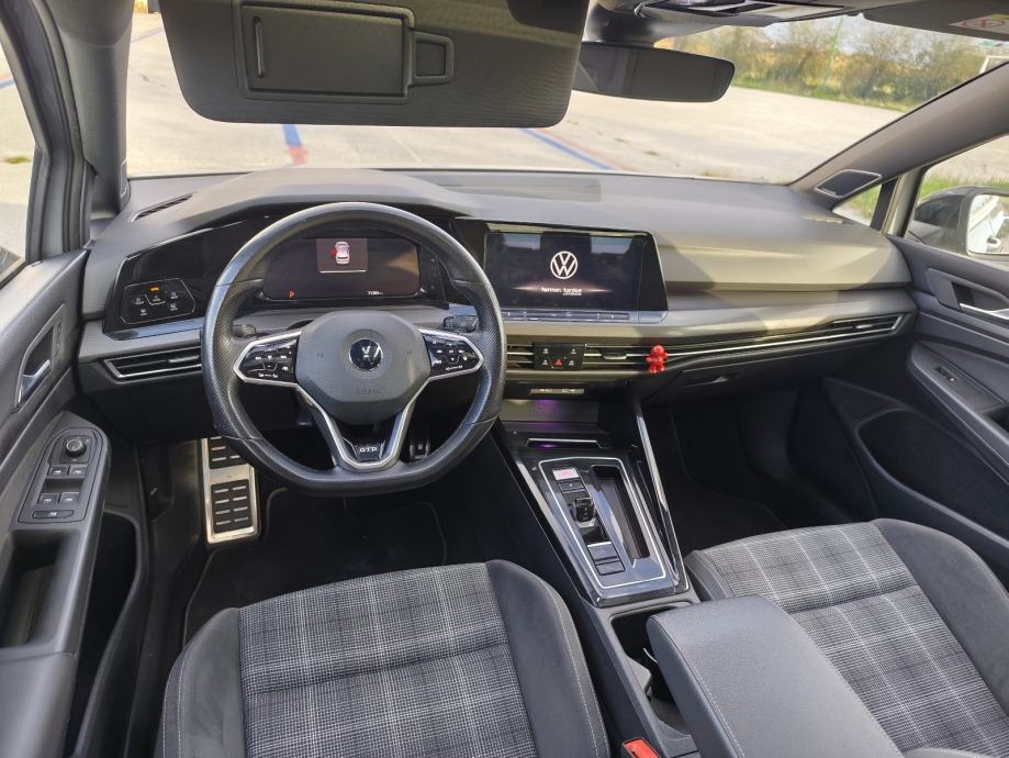 Golf 8 GTD 2.0 TDI '23.god Matrix Panorama DSG 19" Keyless Harman kard, fotografija 13