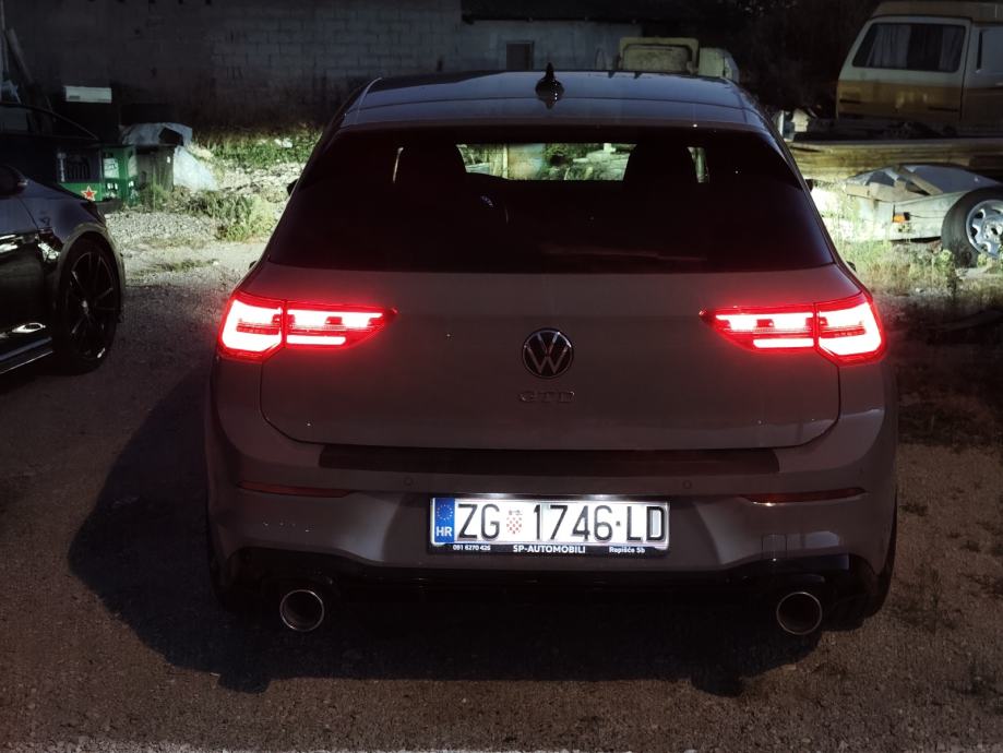 Golf 8 GTD 2.0 TDI '23.god Matrix Panorama DSG 19" Keyless Harman kard, fotografija 17