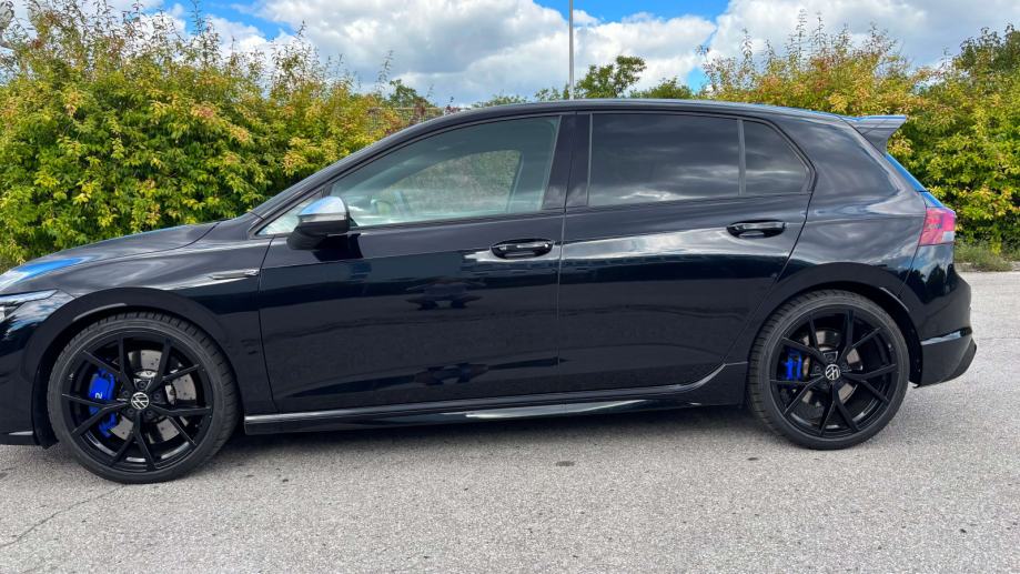 Golf 8 R 4M **Performance**Harman Kardon**DCC ovjes**TOP STANJE, fotografija 7