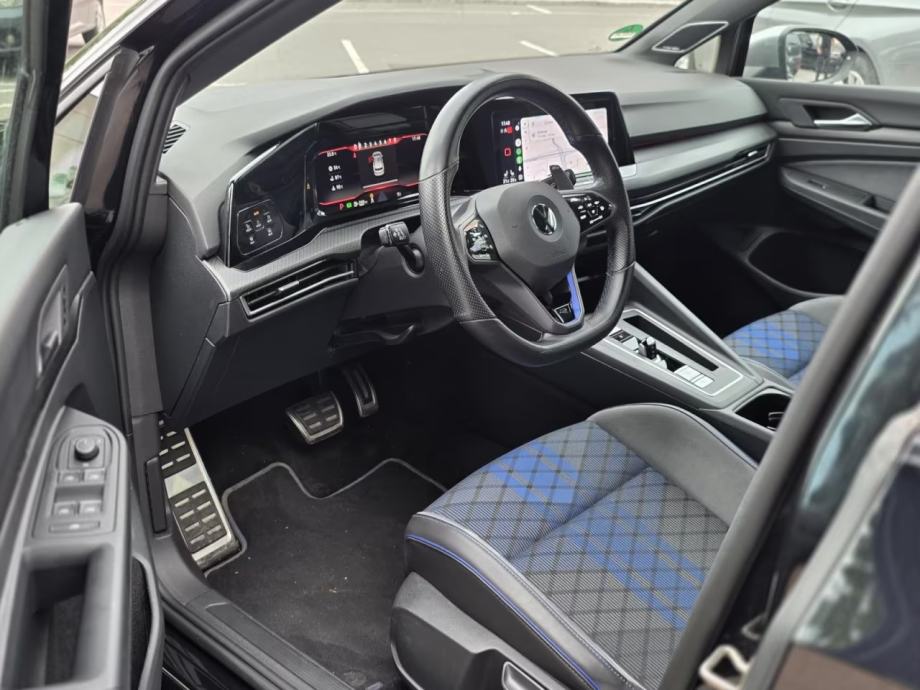Golf 8 R 4M **Performance**Harman Kardon**DCC ovjes**TOP STANJE, fotografija 9