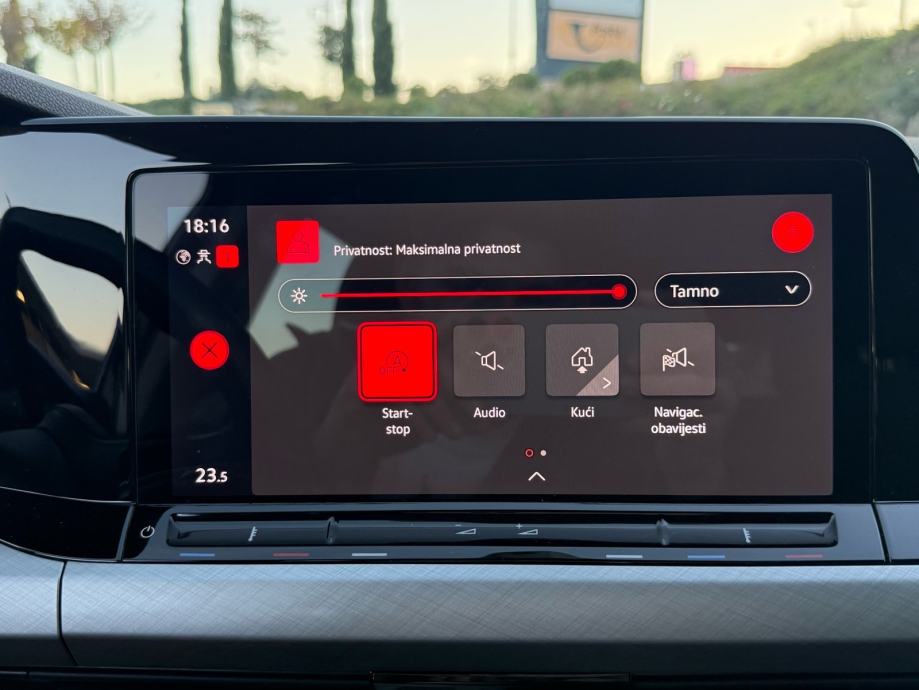 Golf 8 variant 2.0tdi dsg 2023. Godina, fotografija 13