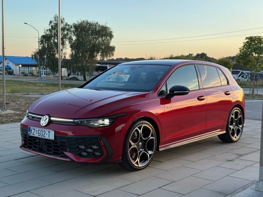 GOLF 8.5 GTI, 2024. god, 50tkm, H&K, PANORAMA, REG. 9/27., GARANCIJA, fotografija 3