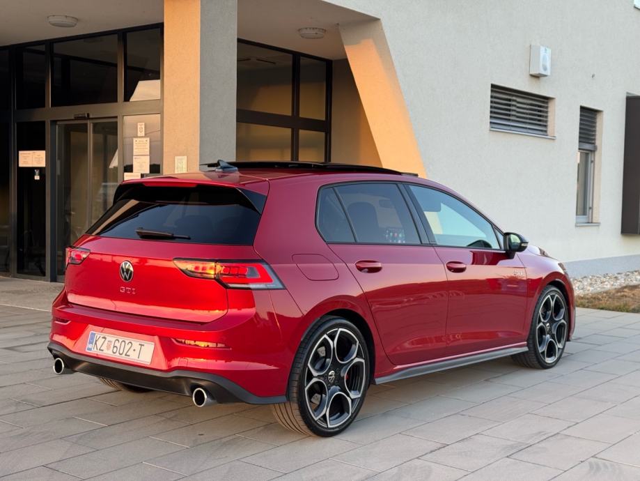 GOLF 8.5 GTI, 2024. god, 50tkm, H&K, PANORAMA, REG. 9/27., GARANCIJA, fotografija 13