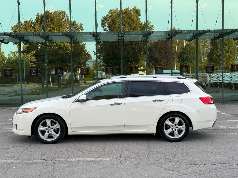 Honda Accord 2,0 i | automatik | Executive |, pogled izvana - slika 3