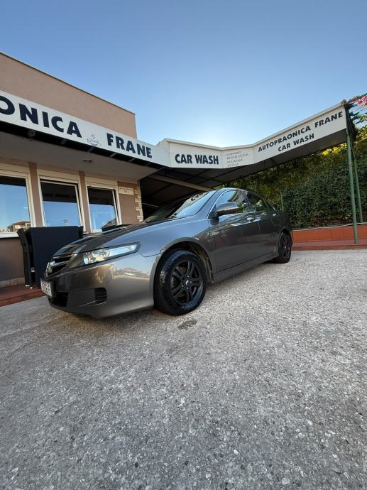 Honda Accord 2,0 PLIN, fotografija 6