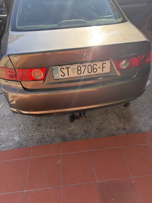Honda Accord 2,0 PLIN, fotografija 3