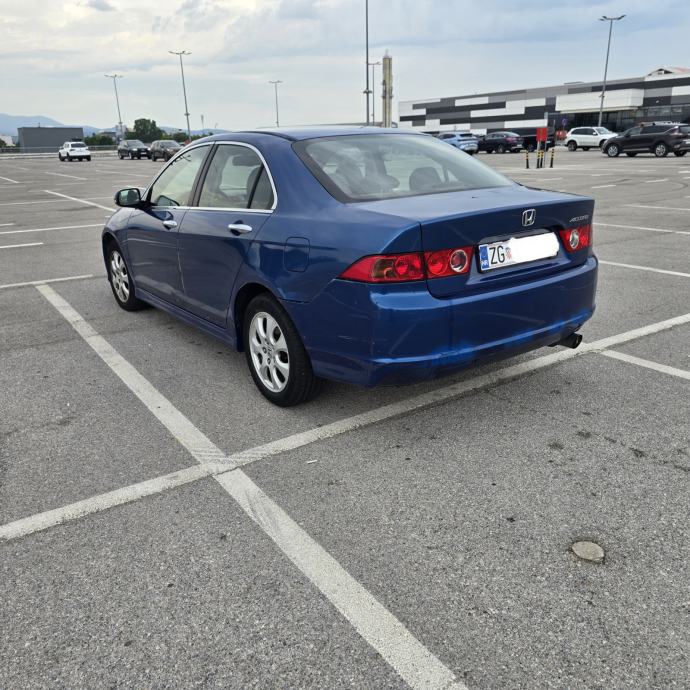 Honda Accord 2,0 Sport, cijena 1500€, fotografija 8