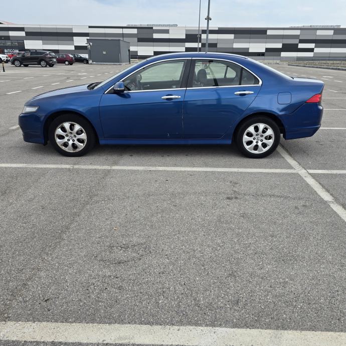 Honda Accord 2,0 Sport, cijena 1500€, fotografija 9