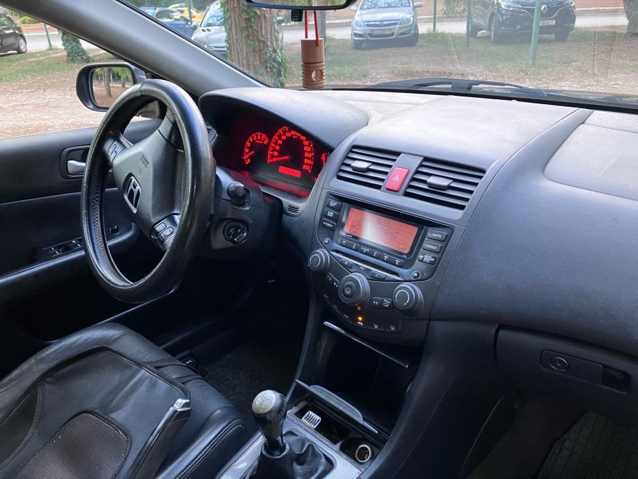 Honda Accord 2,0 i Sport, fotografija 8