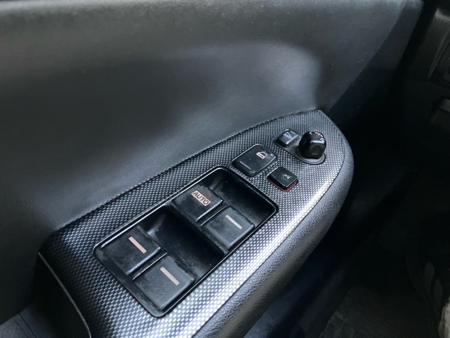 Honda Accord 2,0 i Sport, fotografija 10