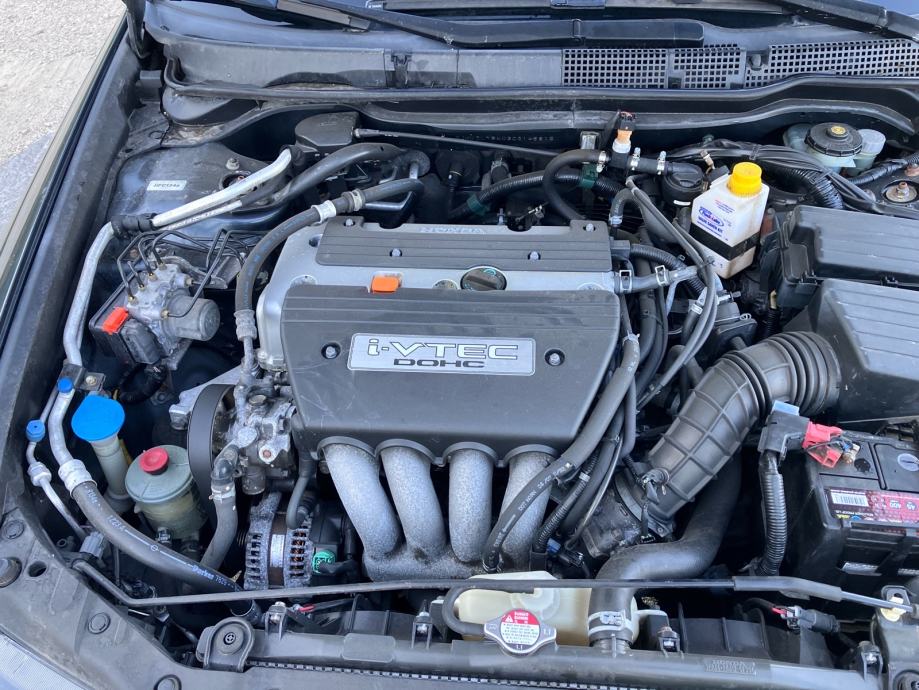 Honda Accord 2,0 i Sport, fotografija 18