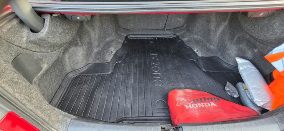 Honda Accord 2,4 i reg. do 08/27, Super stanje, fotografija 20