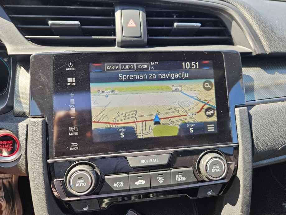 Honda Civic 1,0T VTEC,NAVIGACIJA,PDC,STRAŽNJA KAMERA,PANORAMA,ACC, fotografija 11