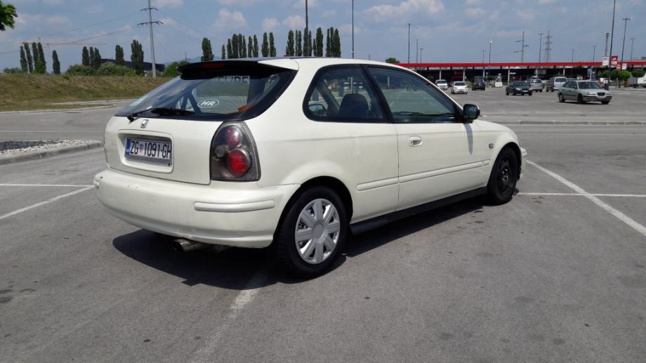 Honda Civic 1,4 is sniženo 7000kn FIKSNO, 1998 god.