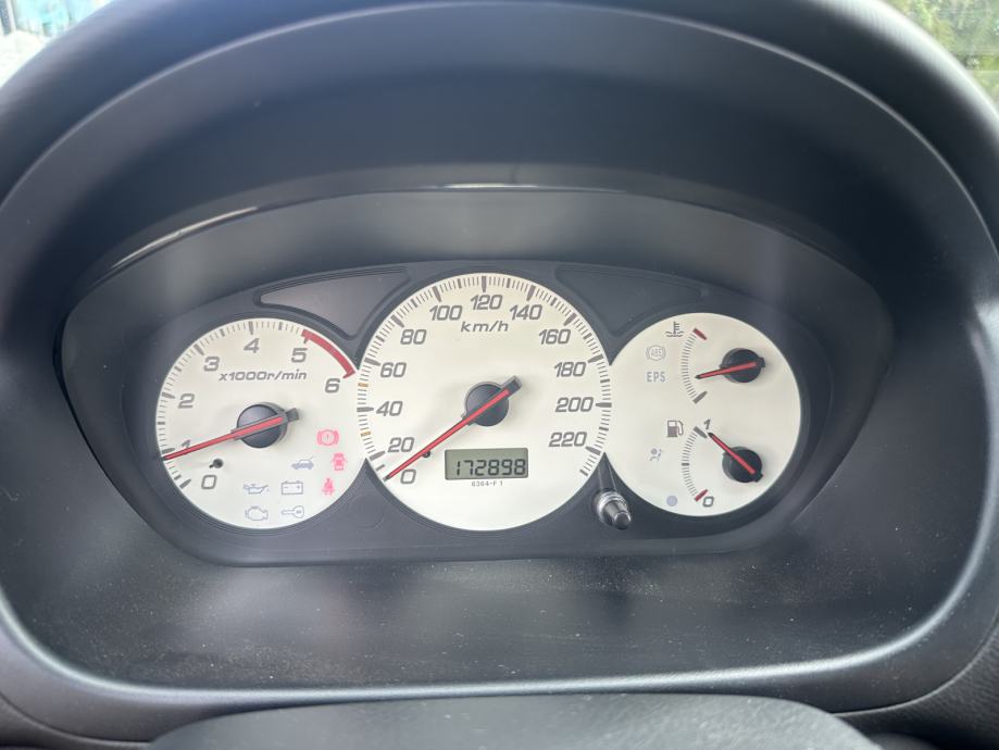 Honda Civic 1.7 Sport, fotografija 10