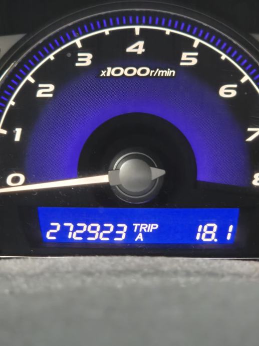 Honda Civic 1,8 i, fotografija 10