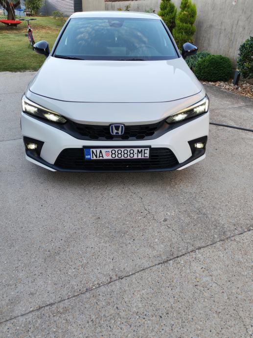 Honda Civic 2.0 eHEV hybrid, pogled izvana - slika 3