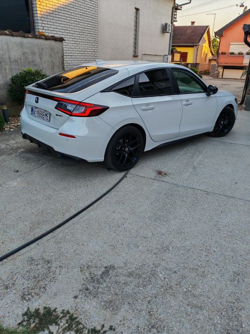 Honda Civic 2.0 eHEV hybrid, fotografija 6