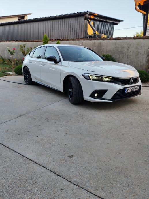 Honda Civic 2.0 eHEV hybrid, pogled izvana - slika 4