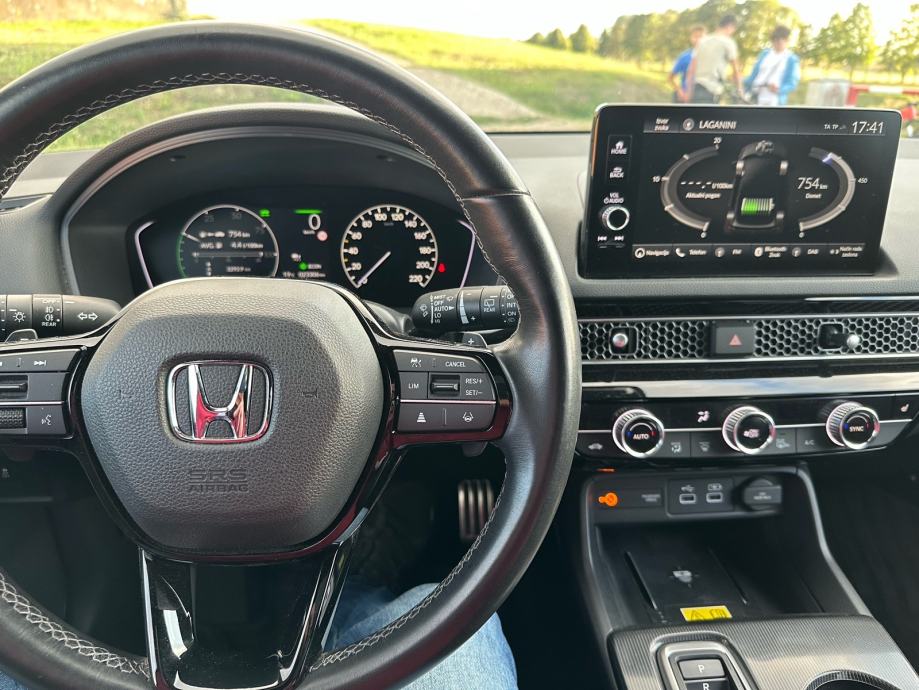 Honda civic 2.0 sport Hybrid, fotografija 11