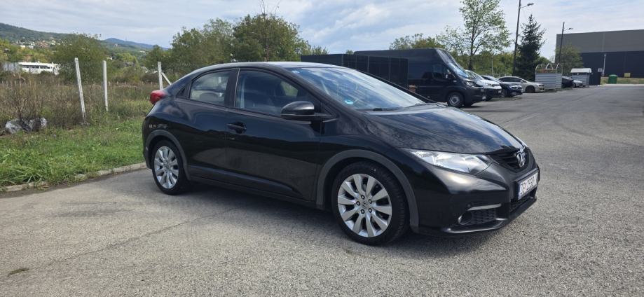 Honda Civic 2,2 reg. do 12/26, Vrlo dobro stanje, fotografija 11