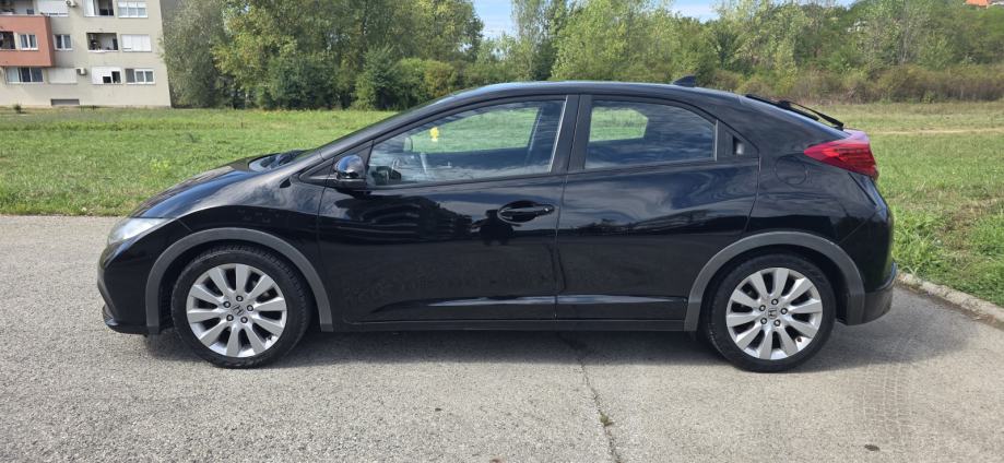 Honda Civic 2,2 reg. do 12/26, Vrlo dobro stanje, fotografija 4