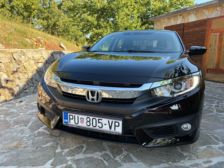 Honda Civic 1,6 i-DTEC 2019 - 1. Vlasnik - Svi servisi Honda - 209 tkm, fotografija 4