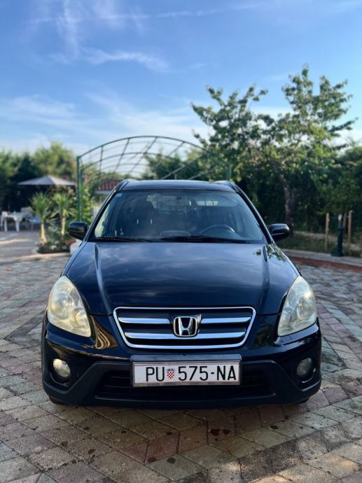 Honda CR-V 2,0, fotografija 2