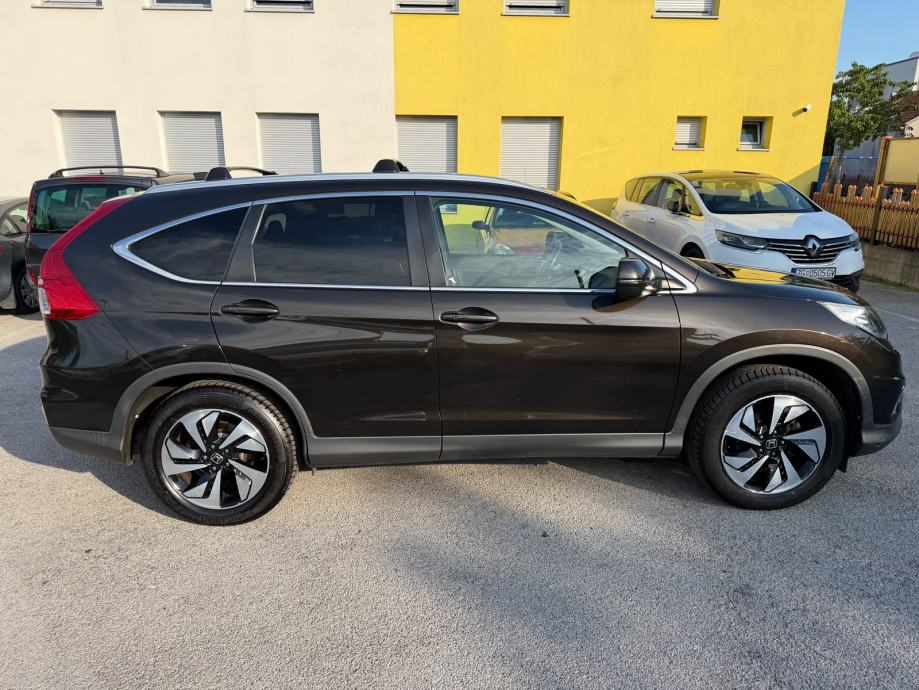 Honda CR-V 2,0 i-VTEC, fotografija 6