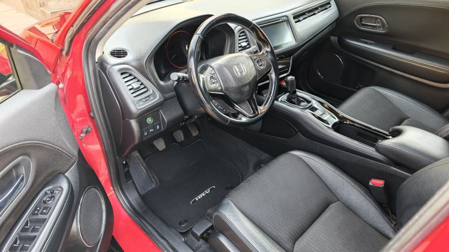 Honda HR-V 1,5 i-VTEC. Executiv. 2019. god. 88tkm., fotografija 7