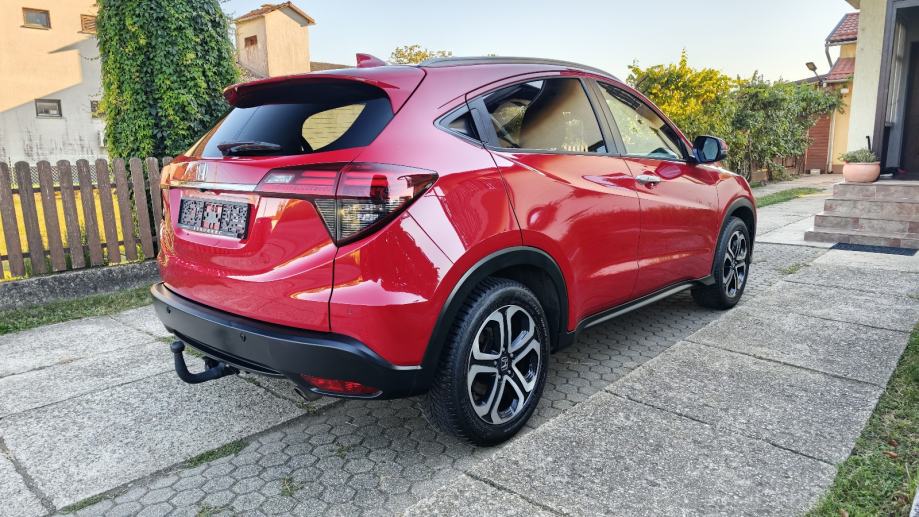 Honda HR-V 1,5 i-VTEC. Executiv. 2019. god. 88tkm., fotografija 6