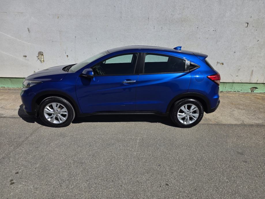 Honda HR-V 1,5 i-VTEC SERVISNA, JAMSTVO 12MJ. ODLICNO STANJE!, fotografija 3