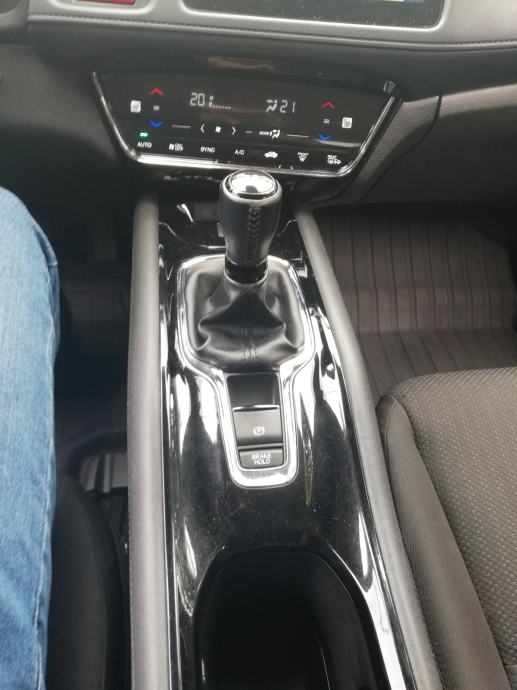 Honda HRV 1,6 iDTEC elegance navi, prvi vlasnik!, 2016 god.