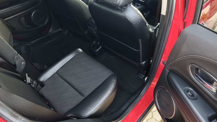 Honda HR-V 1,6 i-DTEC. Executiv. 23tkm. Reg 1.godinu, fotografija 10