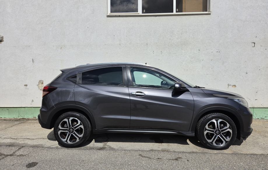 Honda HR-V 1.6 i-DTEC,LED,XENON,PANO,GARANCIJA,NEMA5%, fotografija 5