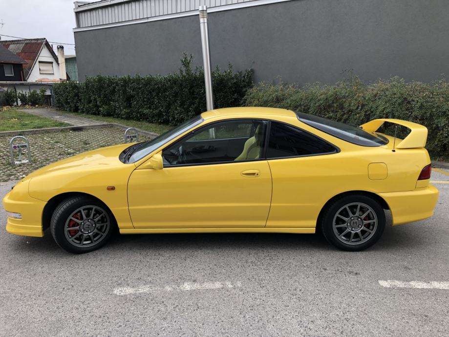 Honda integra 2000 год