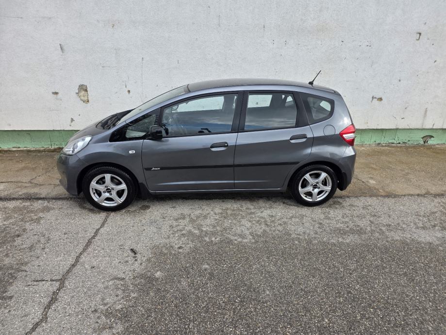 Honda Jazz 1,2 66kw, KLKMA, JAMSTVO 12MJ. TOP STANJE!, fotografija 4