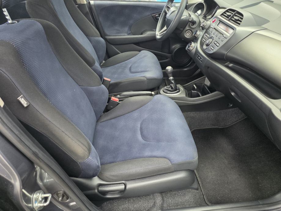 Honda Jazz 1,2 66kw, KLKMA, JAMSTVO 12MJ. TOP STANJE!, fotografija 18