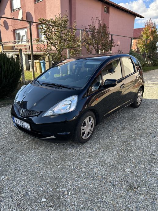 Honda Jazz 1,2i - 2009. godište, PALI i VOZI, fotografija 2