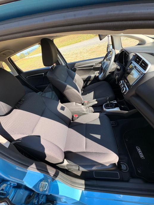 Honda Jazz 1,3i-VTEC Com. Navi., fotografija 9