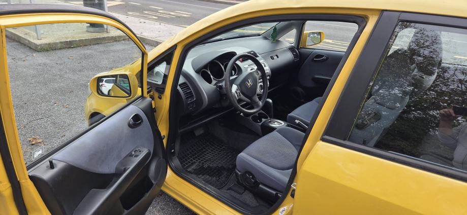 Honda Jazz 1,4 automatik, fotografija 6
