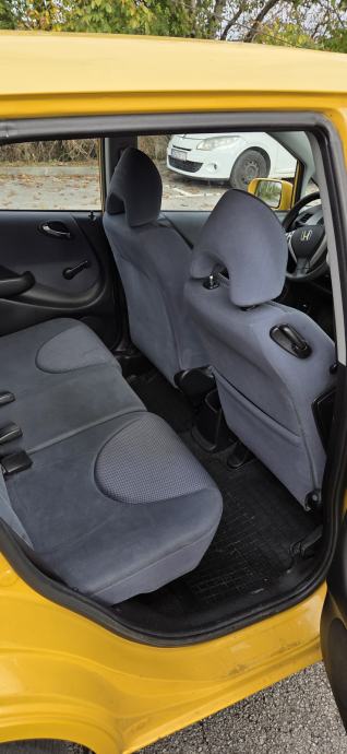 Honda Jazz 1,4 automatik, fotografija 11