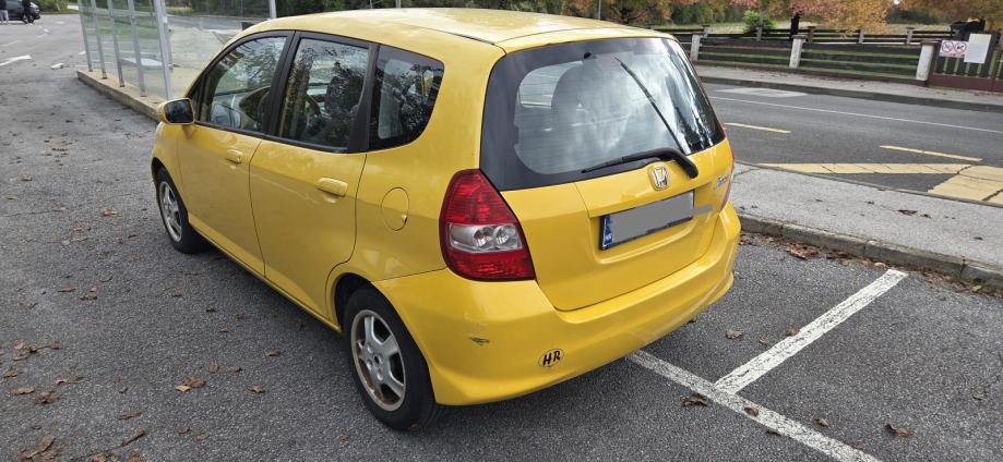Honda Jazz 1,4 automatik, fotografija 3