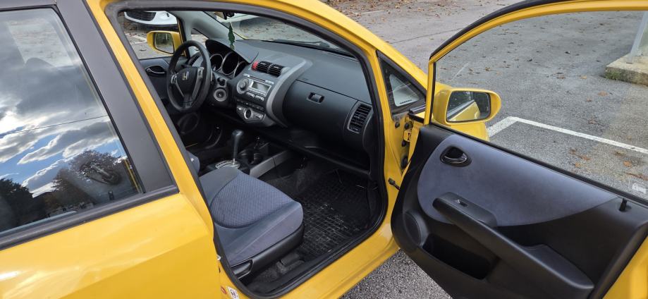 Honda Jazz 1,4 automatik, fotografija 5